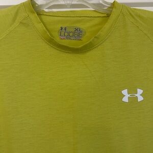 Under Armour Heat Gear Men’s size XL T-Shirt